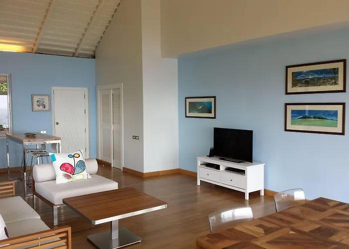 Naroua Villas